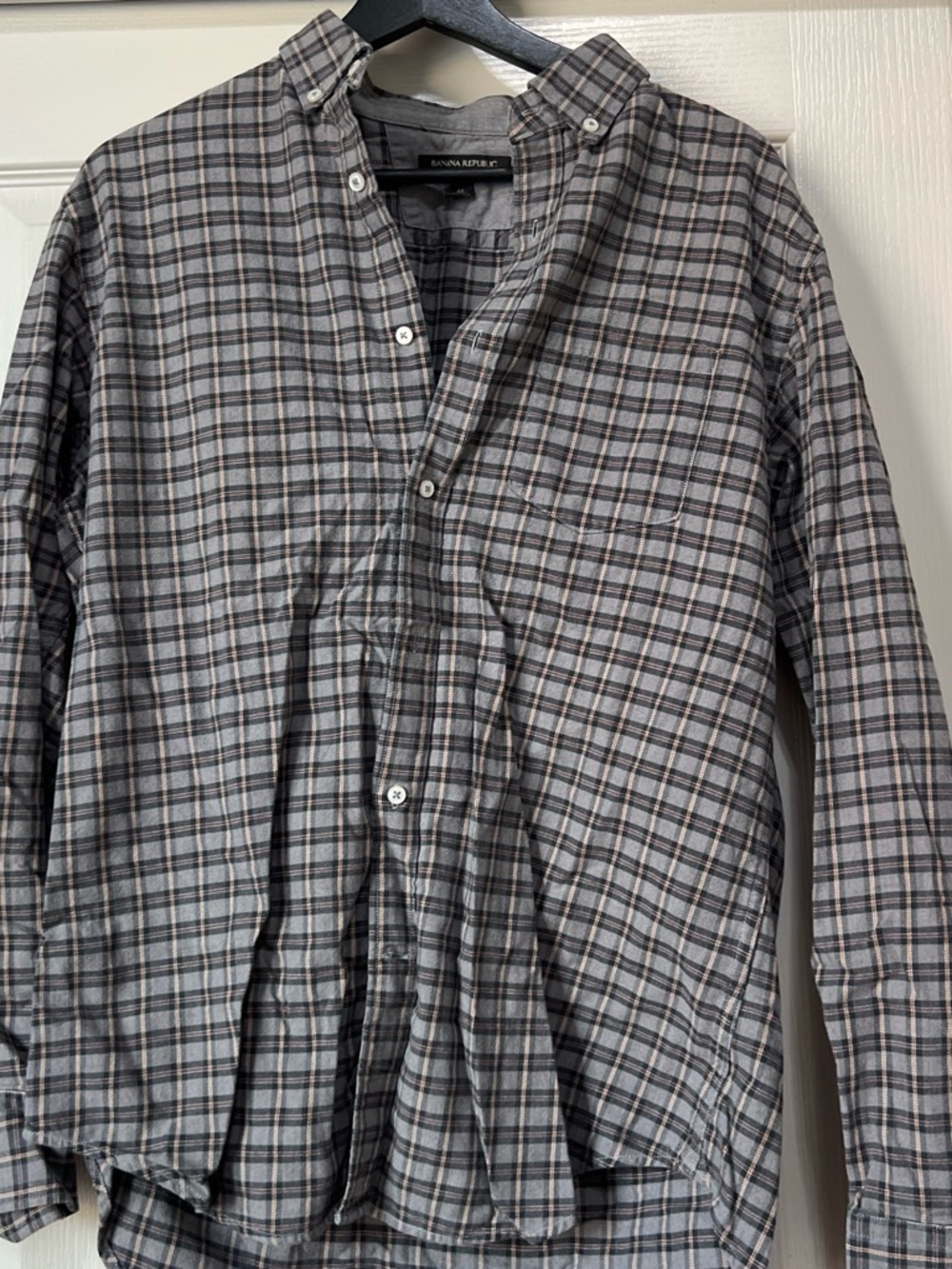 Banana Republic Men's Gray Plaid Button-Down Shirt